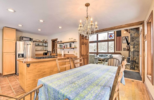 Waitsfield House | Waitsfield Vacation Rental w/Private Hot Tub