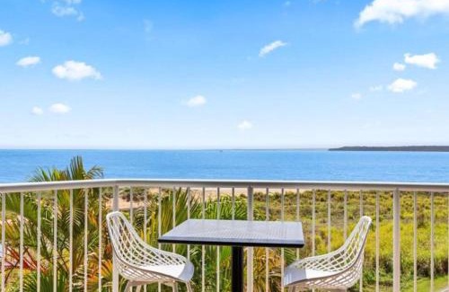 Urangan Apartment | Wake to the Waves - Oceanfront Apartments