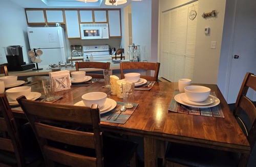 Kimberling City Condo | WAKE UP EVERYDAY TO BEAUTIFUL TABLE ROCK LAKE! LONG TERM RENTALS AVAILABLE!