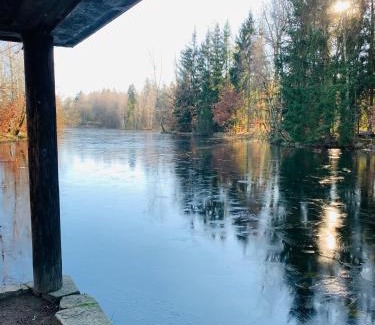 Grillenburg House | Waldhof zu Grillenburg im Tharandter Wald am See