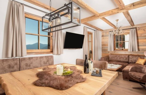 Werfenweng House | Waldkauz groß by Interhome