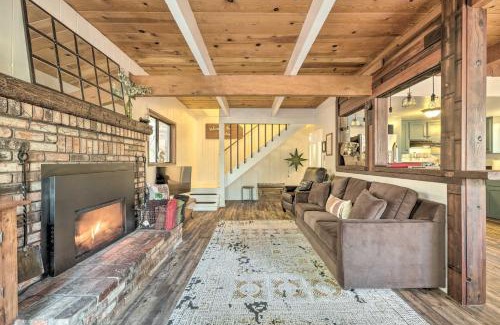 Arnold House | Walk Downtown Arnold Cabin with Large Deck!