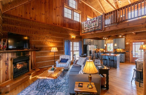 Boone Cabin | Walk in the Clouds - Rustic Cabin with Hot Tub, Outdoor fireplace, Fenced Dog Area