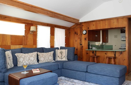 Avalon Cottage | Walk to Beach & Main St: Catalina Island Cottage!