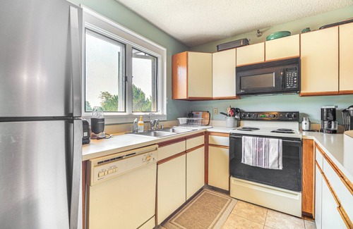 Bolton Valley Condo | Walk to Bolton Valley Resort: Condo w/Mtn Views!