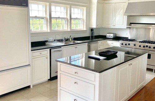 Nantucket House | Walk to Cisco Beach! Private Pool!
