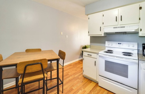 Brookhaven House | Walk to Dining & Shops: Dtwn Brookhaven Home!