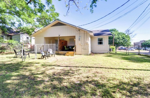 Brookhaven House | Walk to Dining & Shops: Dtwn Brookhaven Home!