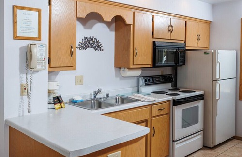 Fish Creek Condo | Walk to Downtown Fish Creek, Steps from Door Community Auditorium
