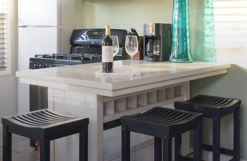Napa House | Walk to downtown, Oxbow, BottleRock, nightlife, dining & shops! Spa and more!