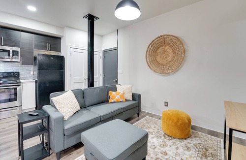 Detroit Apartment | Walk to Eateries: Sleek Urban Getaway in Detroit!