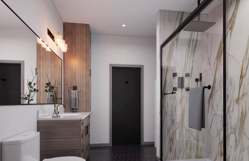 DeBaliviere Place Apartment | Walk to Forest Park | W&D + Parking + Pool + Gym