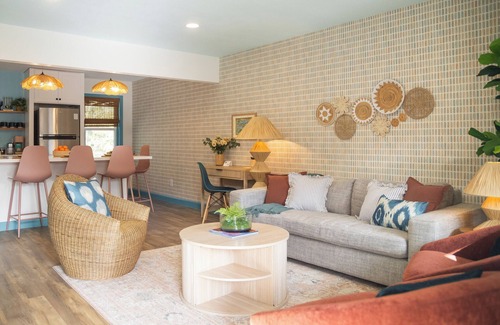 Biloxi Condo | Walk to Front Beach, Eco-Friendly, Pool, King Beds