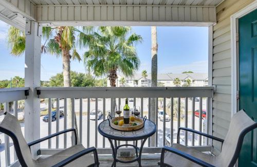 Indian Bayou Apartment | Walk to Golf Course and Beach Modern Destin Condo
