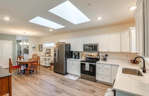 Chestertown House | Walk to Historic Chestertown Dog-Friendly Retreat