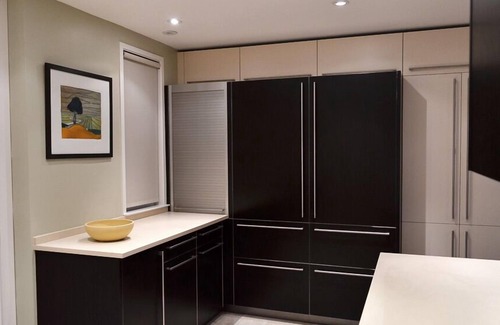 Le Droit Park House | Walk to Metro, Museums & Nightlife. Private parking. Popular Neighborhood.