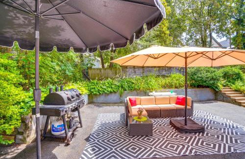 Stockade Historic District Apartment | Walk to Nott Memorial Studious Retreat Near Eats