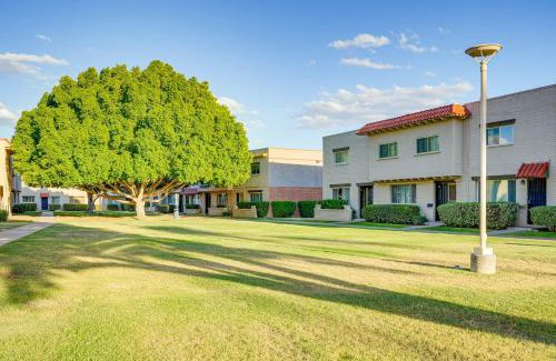Casa Granada Townhouses House | Walk to Old Town and Giants Stadium! Unit with Pool