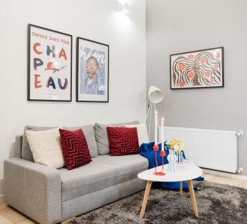 Terezvaros Apartment | Walk to Opera & Basilica - Live Like a Local