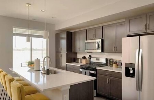 Dupont House | Walk to Parks, Games, Family Friendly, Fun Design!