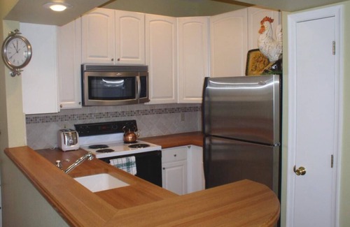 Pluckemin House | Walk to Shopping center 1hr NYC