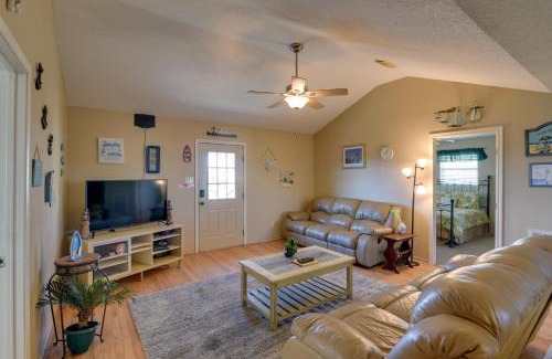 Surfside Beach House | Walk to Shore and Restaurants Surfside Beach Home!
