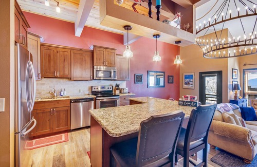 Steamboat Springs Condo | Walk to Slopes - 2 Common Area Hot Tubs - Peaceful Creekside Location