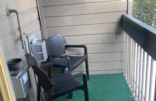 Big Sky Condo | Walk to Slopes! One prime week left in March 6th to 14th