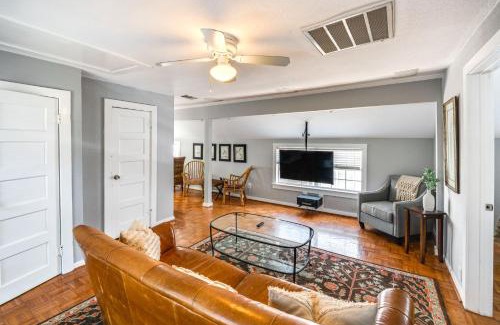 Park Cities Apartment | Walk to Stadium University Park Gem!