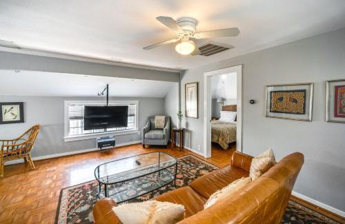Park Cities Apartment | Walk to Stadium University Park Gem!