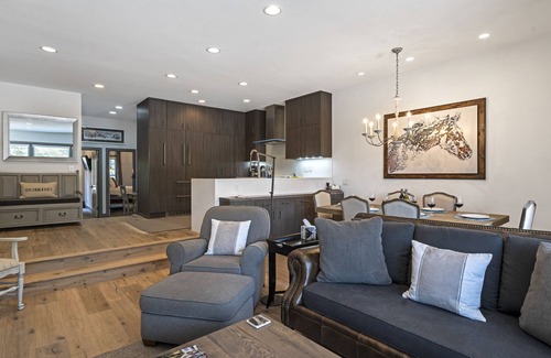 Steamboat Springs Condo | Walk to the ski slopes, restaurants & shops. Location is everything!