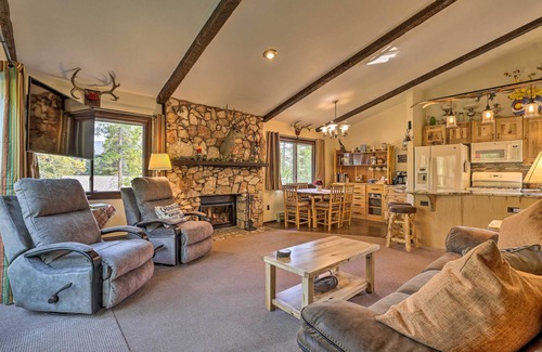 Frisco Cabin | Walk to Town: Updated Frisco Cabin w/2 Decks!