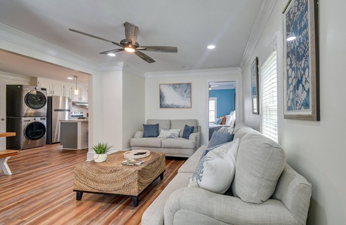 Atlantic Beach House | Walk to Water: Coastal-Chic Home Near Myrtle Beach