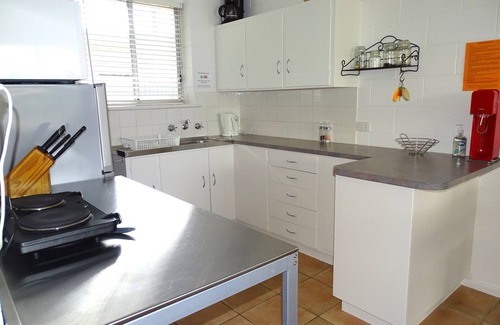 Port Vincent House | Walk to Wharf, beach and shops. Large Shed for boat or extra dining