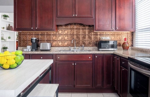 Columbus House | Walkable Historic Home (FREE Bikes to use)