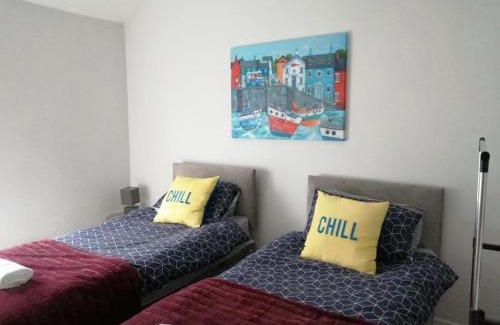 Maesteg House | Walkers Retreat 16 mins to port Talbot (sleeps 7)