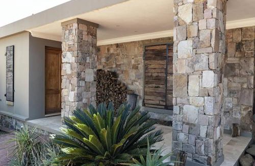 Dullstroom House | Walkersons Estate Red Oak Ridge