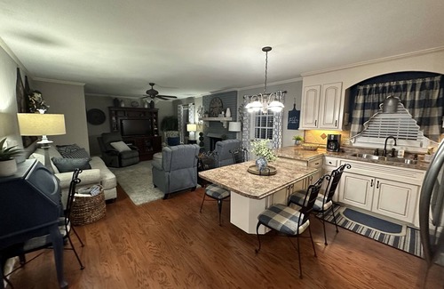 Tigerville House | Walking Bear Retreat near North Greenville University in a quiet country retreat