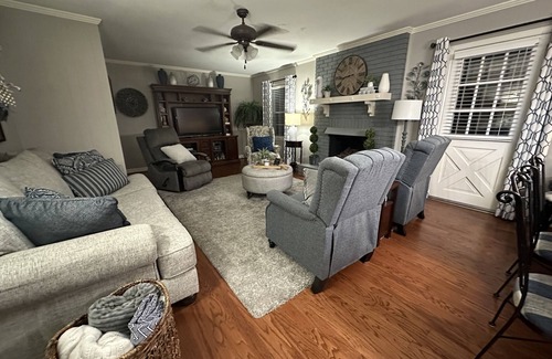 Tigerville House | Walking Bear Retreat near North Greenville University in a quiet country retreat