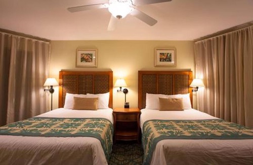 Princeville Resort | Walking Distance to Anini Beach Trailhead, Princeville Park, and Shopping Center