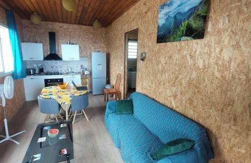 Trois-Bassins House | Wall Nature Et Sensation