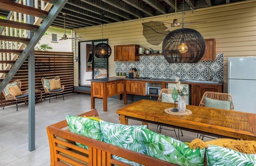 Westcourt Apartment | 'Wallaby' at Savannah House