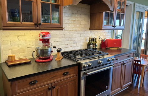 Petoskey House | Walloon Lake 6 bdrm Walloon Lake Waterfront Home! Kayaks, Canoe and Boat Docking