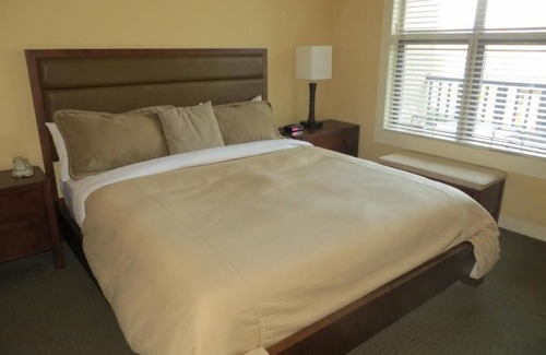 Okanagan-Similkameen Hotel | Walnut Beach Resort