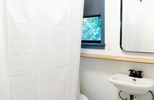 Nevada City Cabin | Walnut Cottage at Piety Hill Cottages