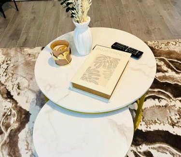 Walsall House | Walsall Comfort Home 3Bedroom Retreat Sleeps 6