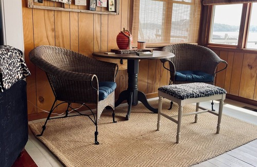 Brooklyn House | Wamplers Lakefront Escape