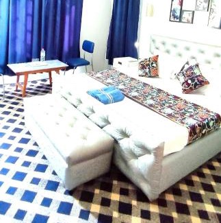 Srinagar House | Waneposh
