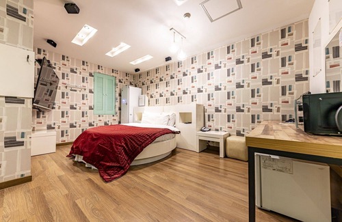 Samnye Hotel | Wanju Cacao Self Check-in Motel