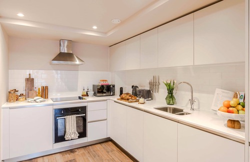 Canon's Marsh Apartment | Wapping Wharf | 1 Bedroom Apartment Twin